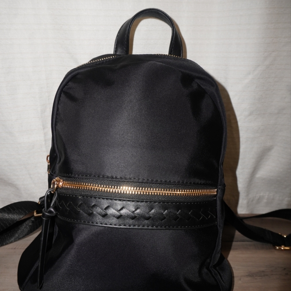 Elegant Black Women's Bag